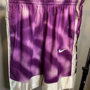 NEW Nike ELITE Kids YOUTH Basketball Dri-fit Shorts BBall Sz Large Purple